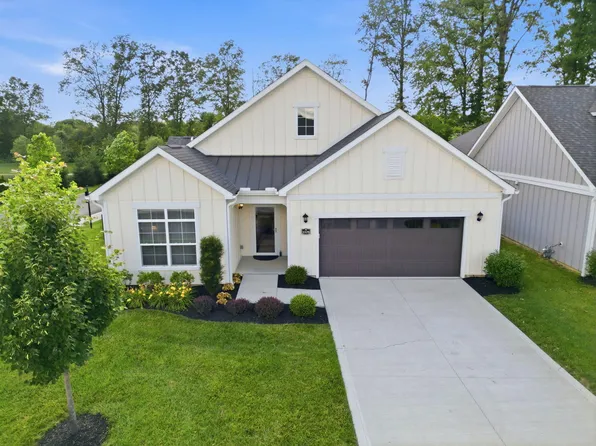3326 Strickland Dr #1, New Albany, OH 43054