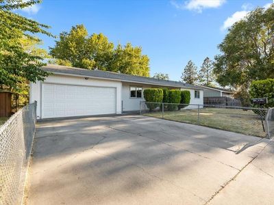 607 W 11th Ave, Kennewick, WA, 99337