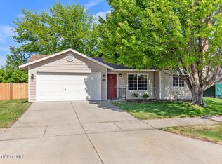 1903 N Saint Helens Dr, Post Falls, ID 83854