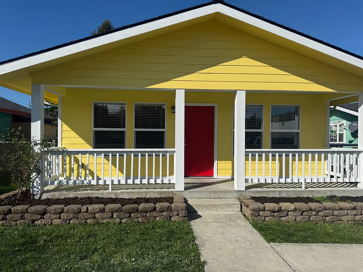 Building Photo - 119 N 29th Pl