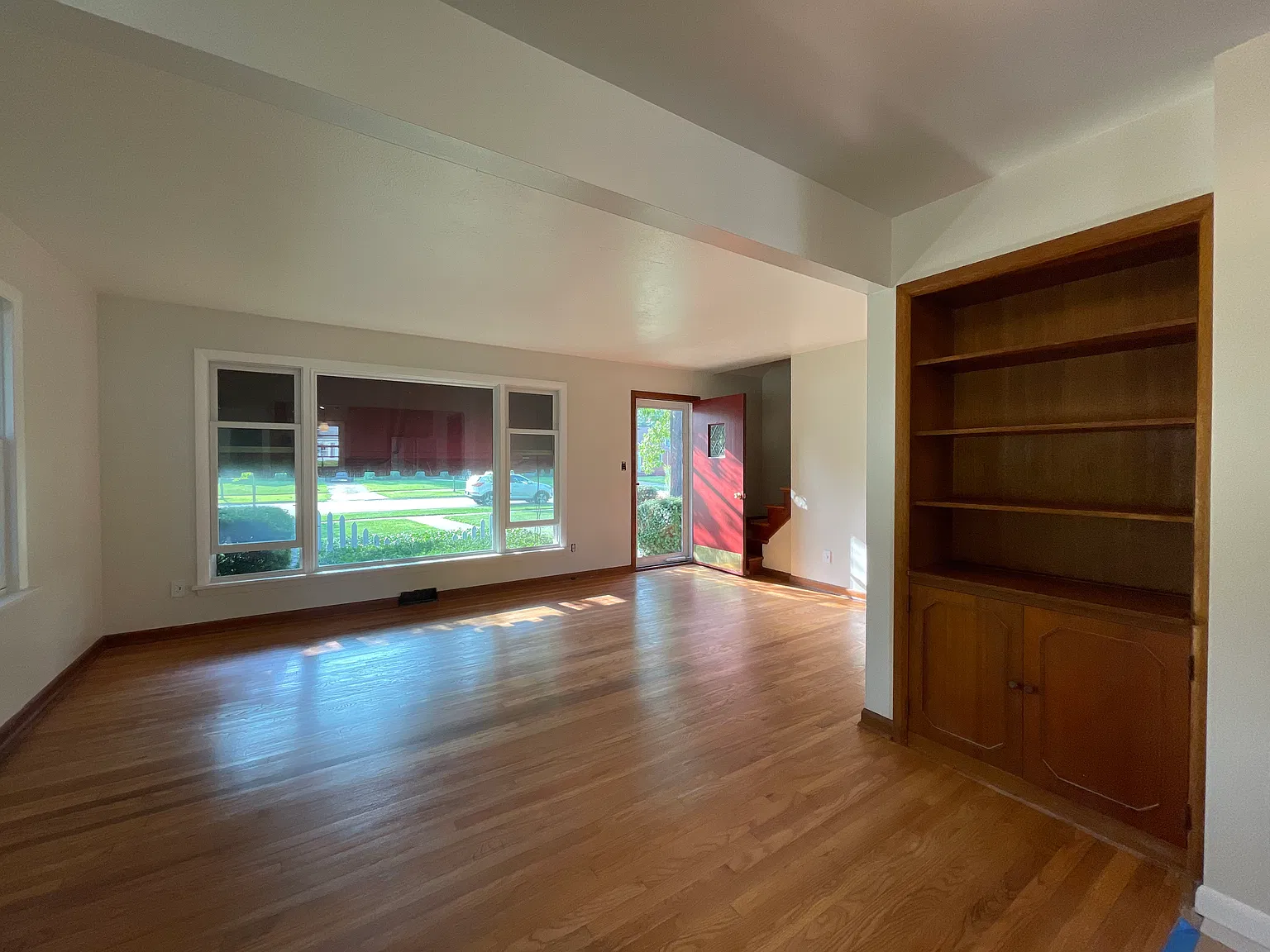 4 bed, 1200 sqft, $2,495 — Photo 4