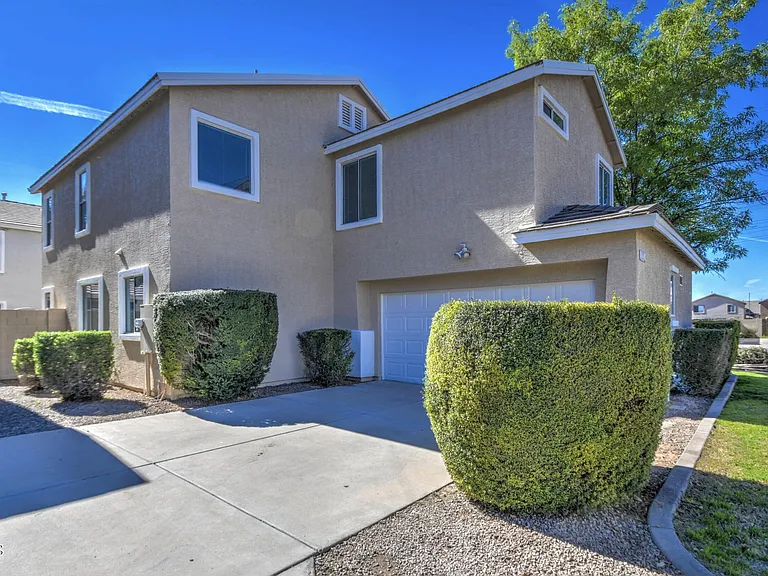 12031 W Belmont Dr — Photo 10