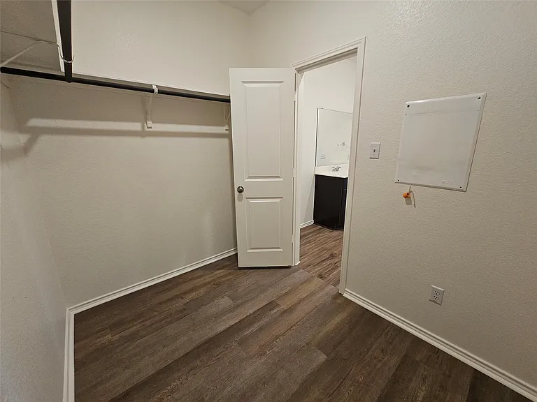 228 Gabriels Bluff Dr — Photo 16
