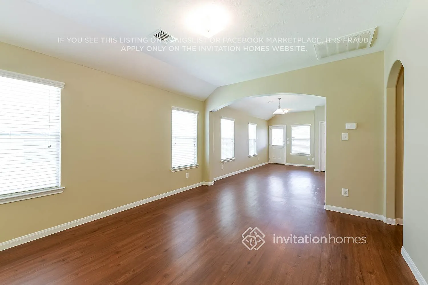 12022 Gregory Crossing Way Houston, TX 77067 — Photo 4