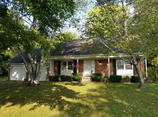 59150 Frost Rd, Lenox, MI 48048