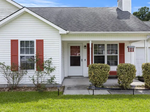 352 Palamino Trl, Jacksonville, NC 28546