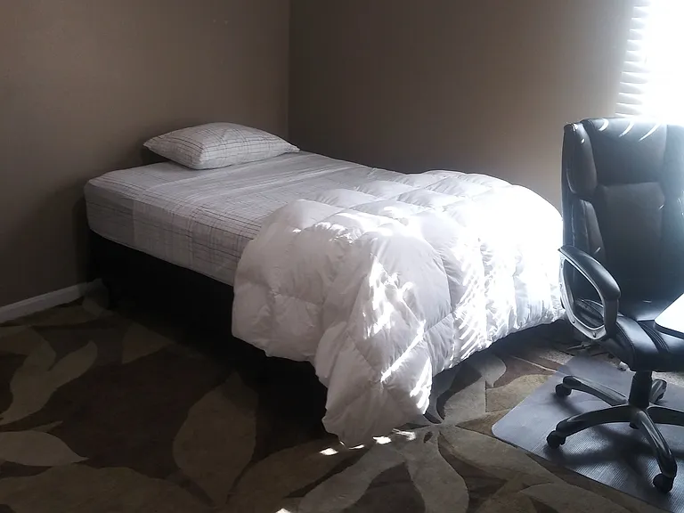 10700 Willow Ct #2 — Photo 3