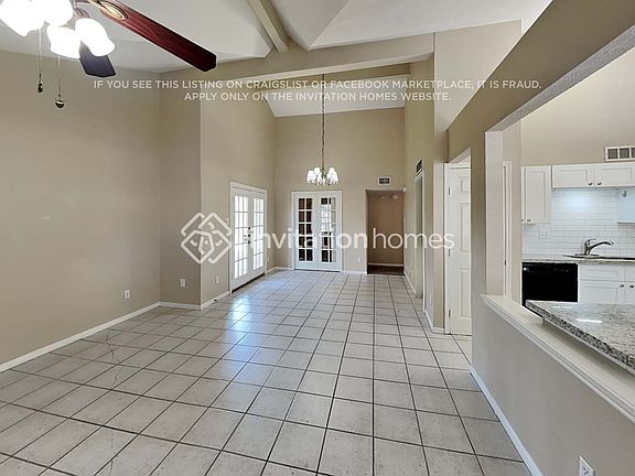 4th image of 10051 Horseshoe Bend Dr