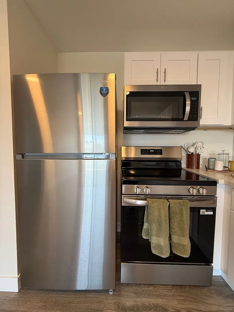 Hawaiian Terrace Senior Apartments — Photo 4