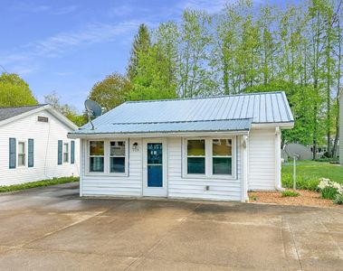 115 Cherry St, Edinboro, PA, 16412