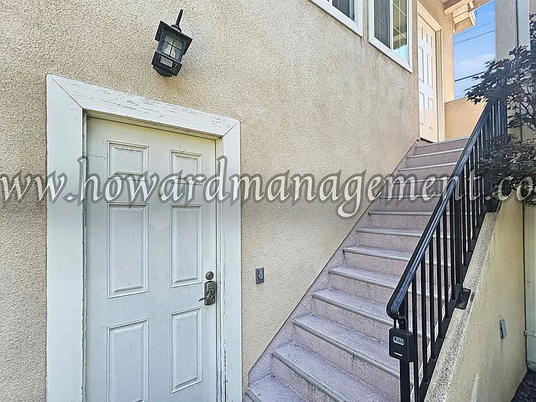 01658CE — Photo 10