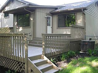 7044 Linworth Rd, Columbus, OH 43235