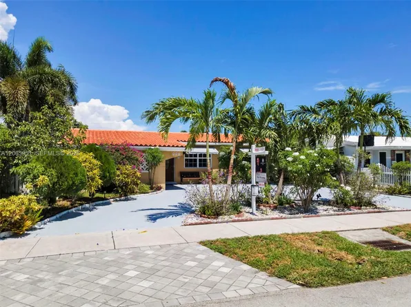 201 NE 57th Ct, Oakland Park, FL 33334