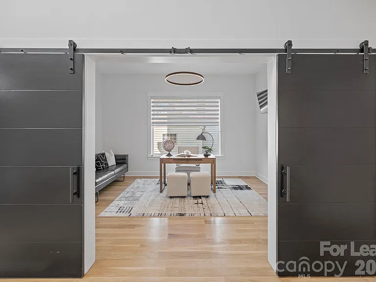 3008 Holt St — Photo 4