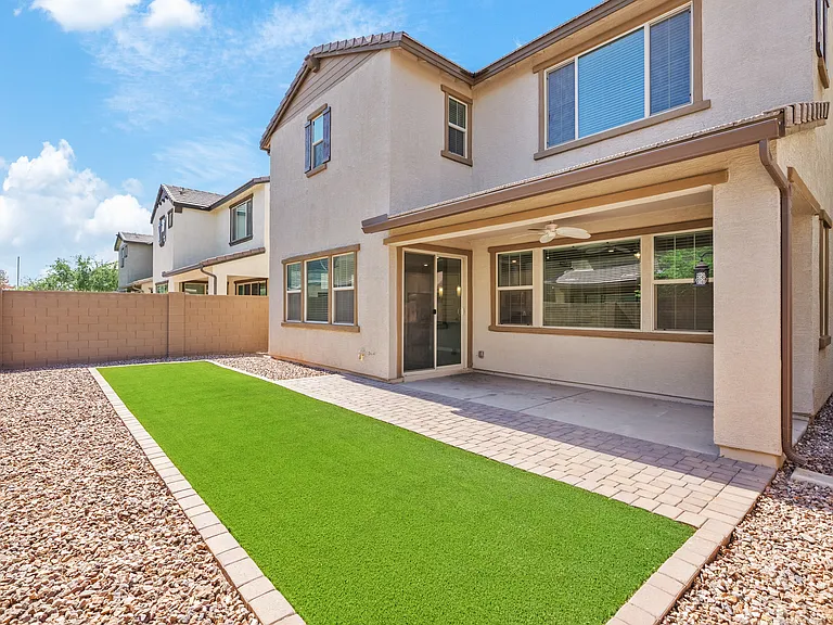 1154 E Thompson Way — Photo 33