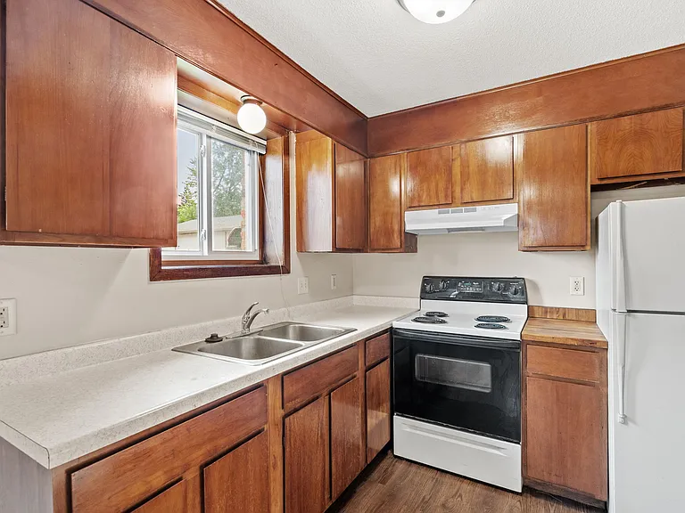 2180-3 kitchen