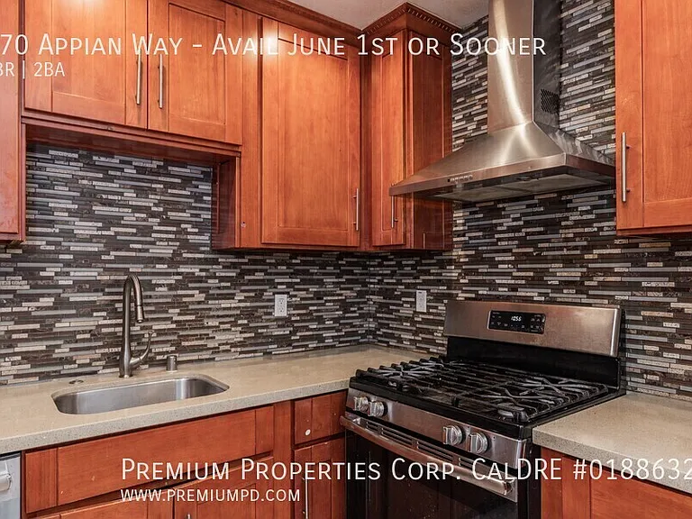870 Appian Way #AVAIL JUNE 1ST OR SO — Photo 8