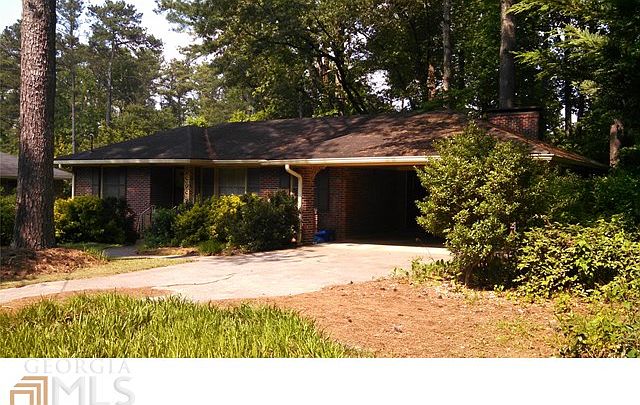 1st image of 2443 Cravey Dr NE