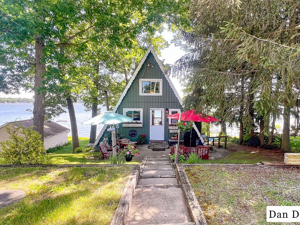 1st image of 1099 E Hess Lake Dr