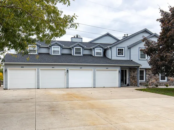 427 Captains Ct #F, Winneconne, WI 54986