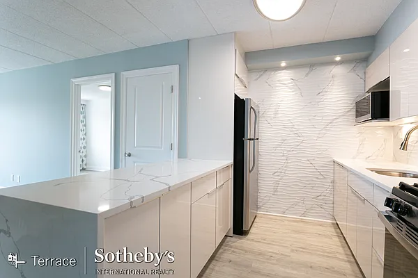 Sold by Terrace Sotheby's International Realty | media 6