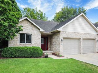 1748 Skyline Rd, Lafayette, IN 47905