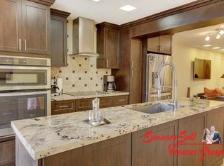 1633 Fairway Rd, Pembroke Pines, FL 33026