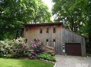 42 Lower Cross, Shoreham, NY 11786