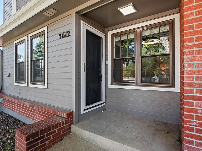5612 W Center Ave — Photo 4