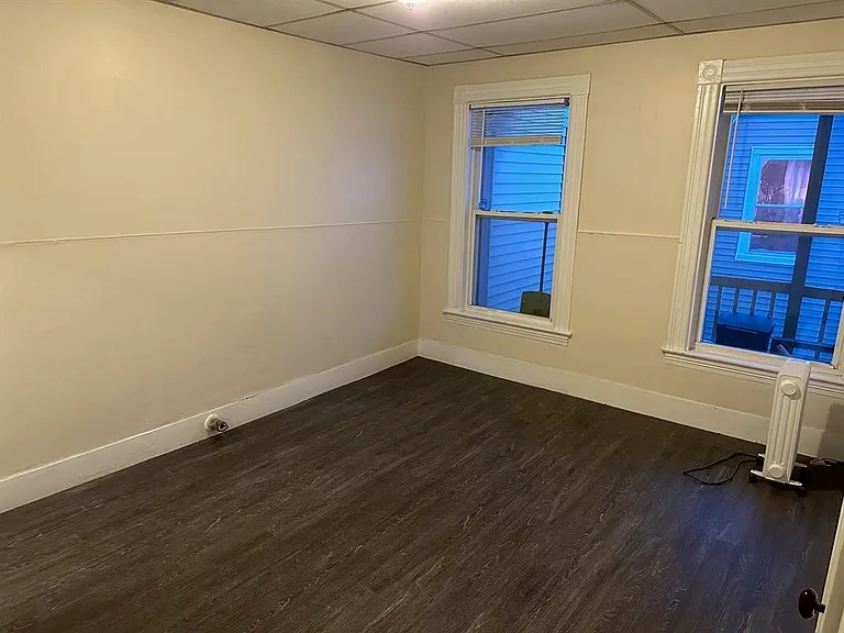 489 Pine St #3 — Photo 3