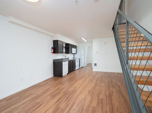 5750 NE 34th St APT 7