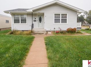 866 E 7th St, Superior, NE 68978