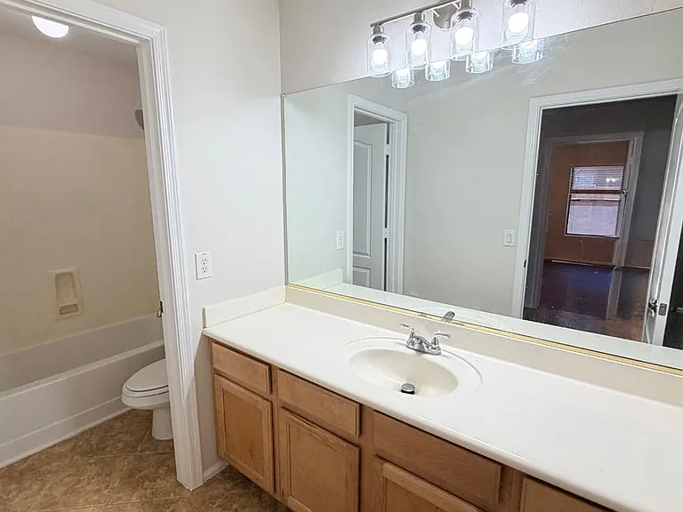 42376 W Chisholm Dr — Photo 13