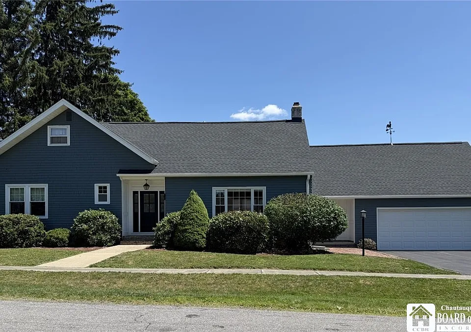 47 Bentley Ave