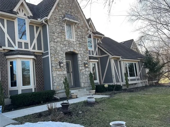 21215 W 106th St, Olathe, KS 66061