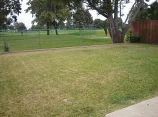 16542 Pro Cir APT D, Huntington Beach, CA 92649