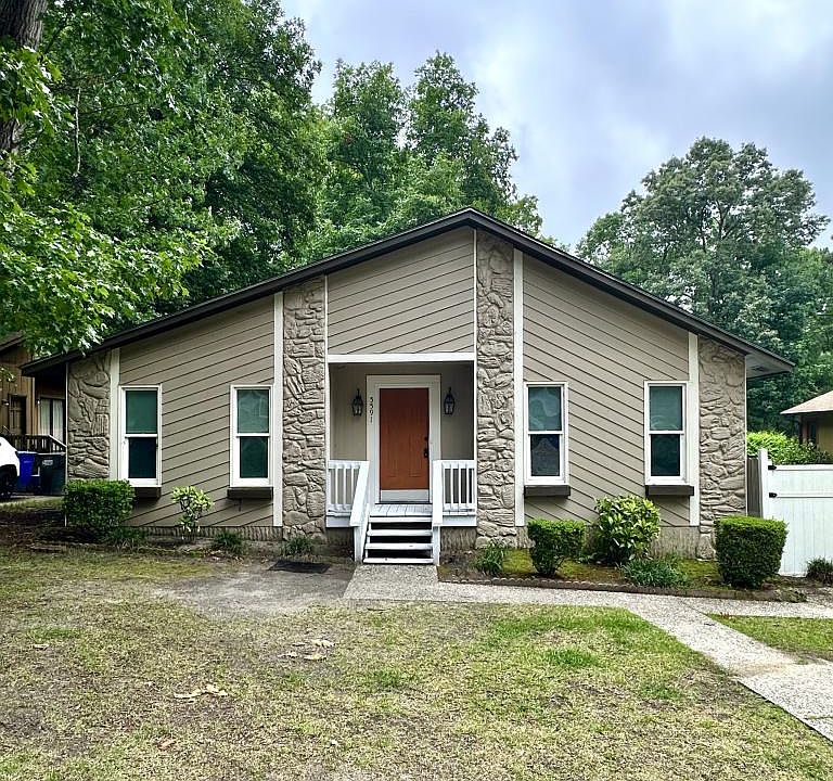 1st image of 5591 Bellflower St
