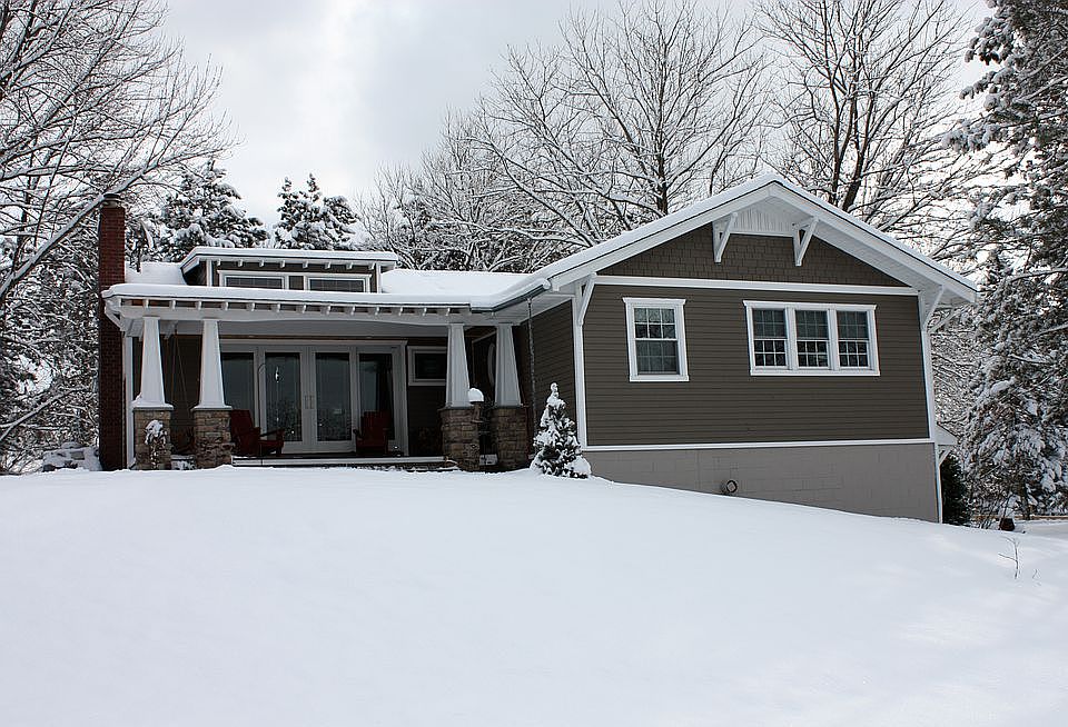 1st image of 11 McLean Ave