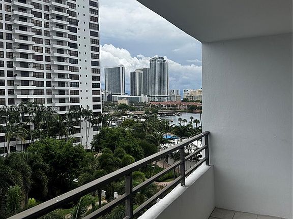 5th image of 600 Three Islands Blvd APT 622