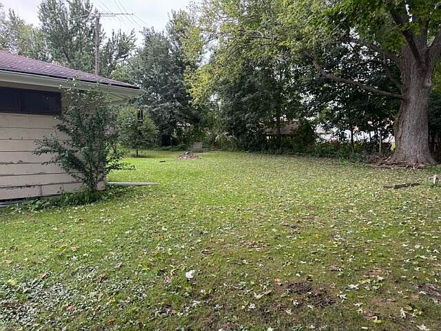 2nd image of 515 Water St