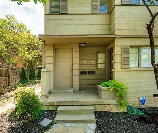 3rd image of 3730 W Beverly Dr