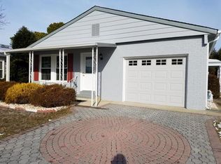 30 San Carlos St, Toms River, NJ 08757