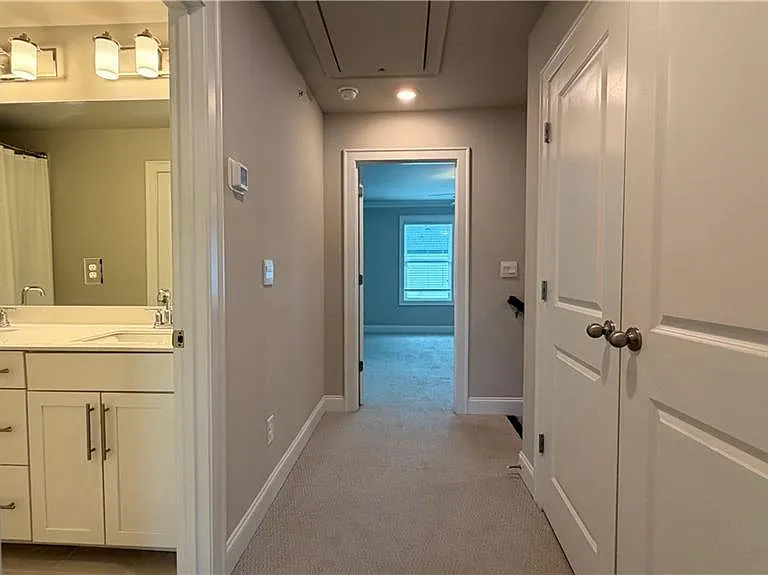 1012 Knoxboro Ln — Photo 29