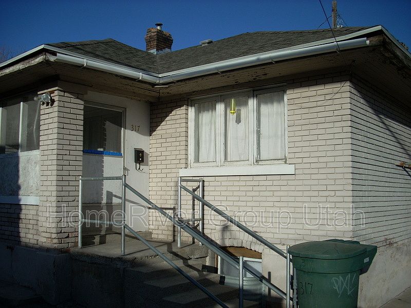 1st image of 317 S Vincent Ct #317