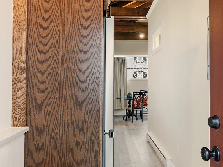 98 Kay St #4 — Photo 6
