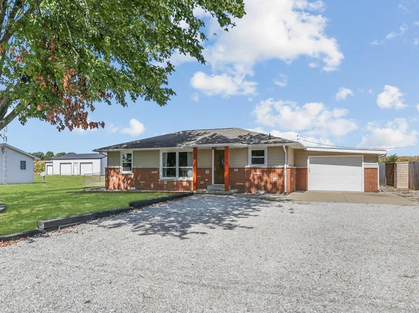 434 E Walnut St, Owensville, IN 47665