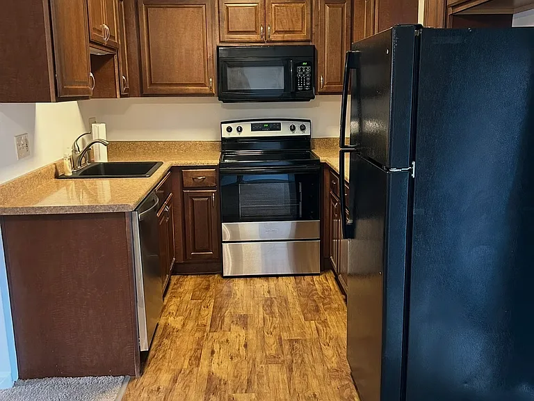 3480 Colorado Ave #D8 — Photo 6