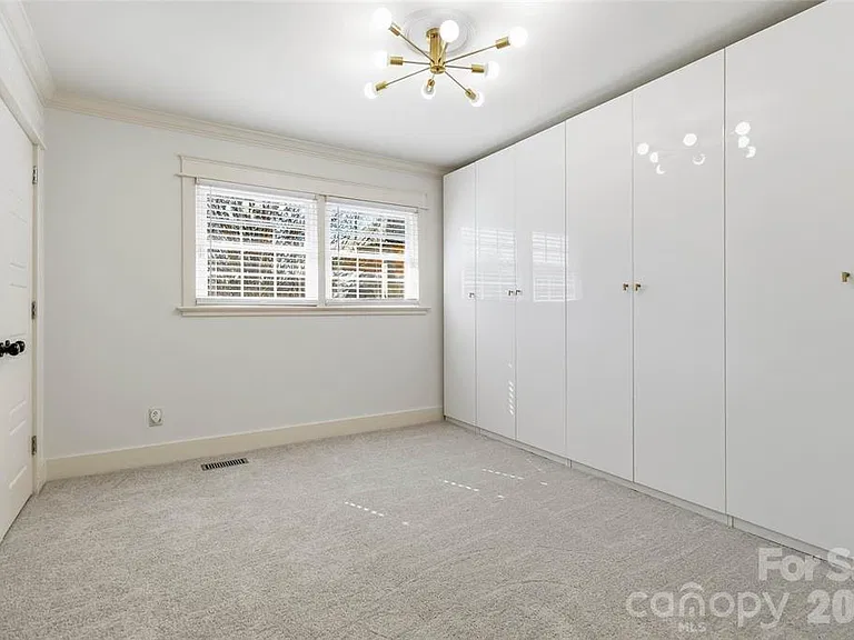 7717 Lancaster Hwy — Photo 11