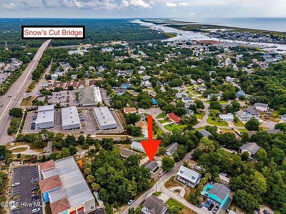 4th image of 408 Risley Road