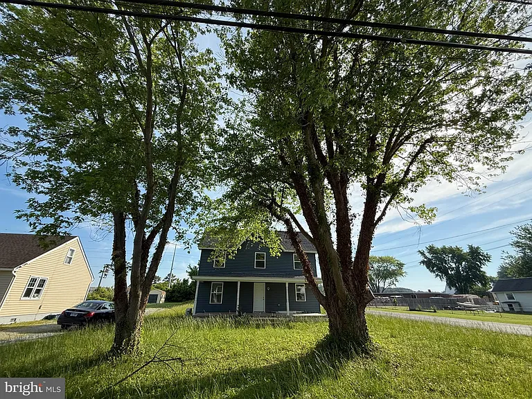 3809 Main St — Photo 3